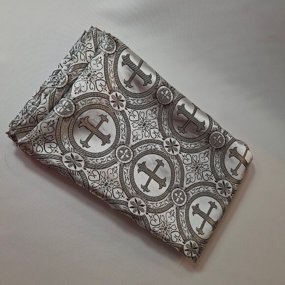 Fabric - Satin Brocade Silver Metallic Lustrous Gothic Print Fabric 3yd x 46in - Picture 13 of 16